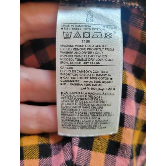 Old Navy Patterned Flannel Classic Shirt Women's Sz XL in Pink/Black/Orange Chec - Picture 6 of 6
